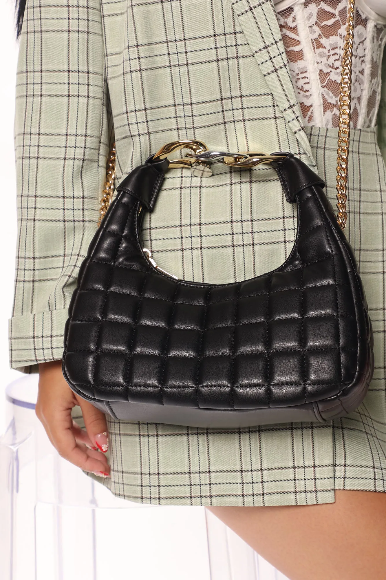 Addicted To Retail Handbag - Black