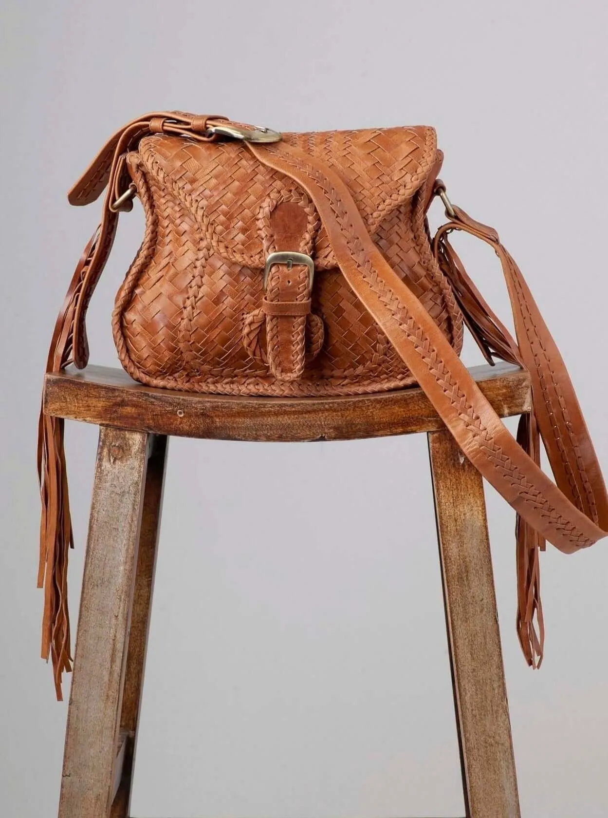 Adelaide Leather Saddle Bag Pecan