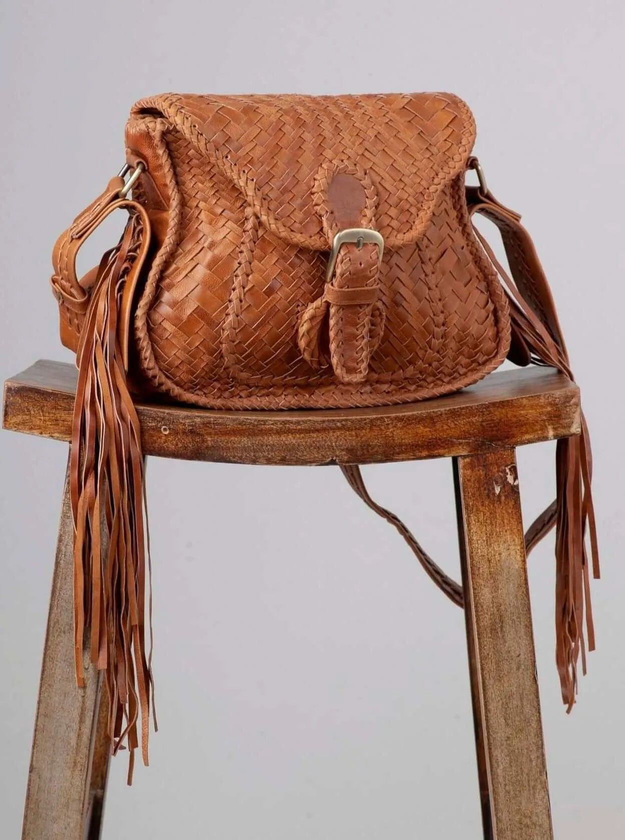 Adelaide Leather Saddle Bag Pecan