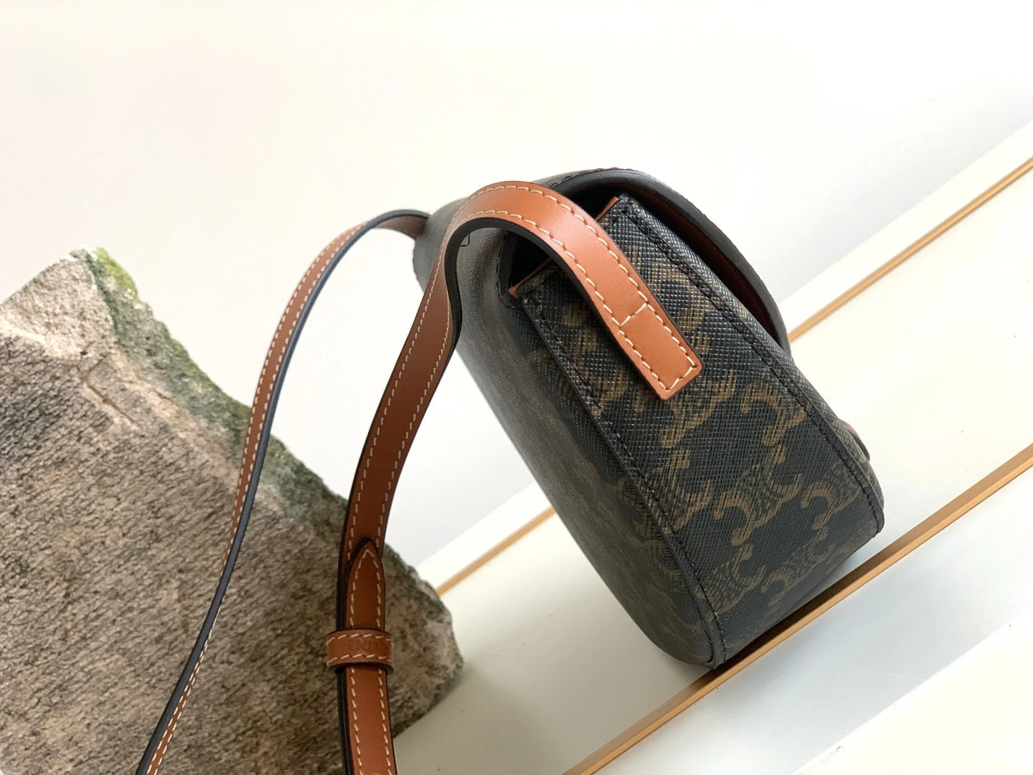 CE Besace In Triomphe Canvas Bag Brown For Women 9in/23cm 