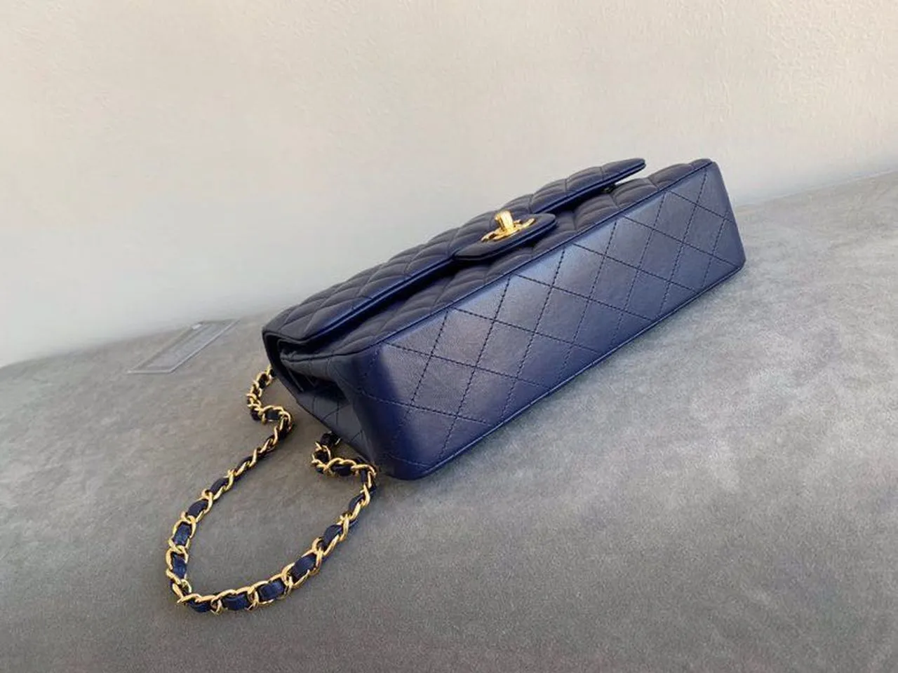 CHL Classic HandBag Navy Blue For Women 9.9in/25.5cm A01112