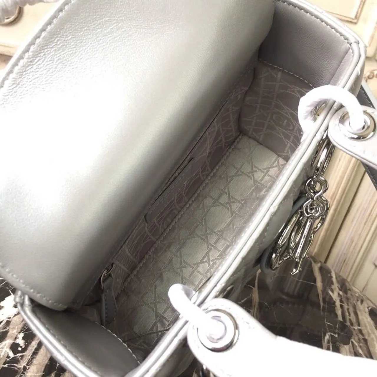 DI Small Opaline Gray Pearlescent Cannage Lady Bag Hardware Pearl Silver For Women 8in/20cm CD