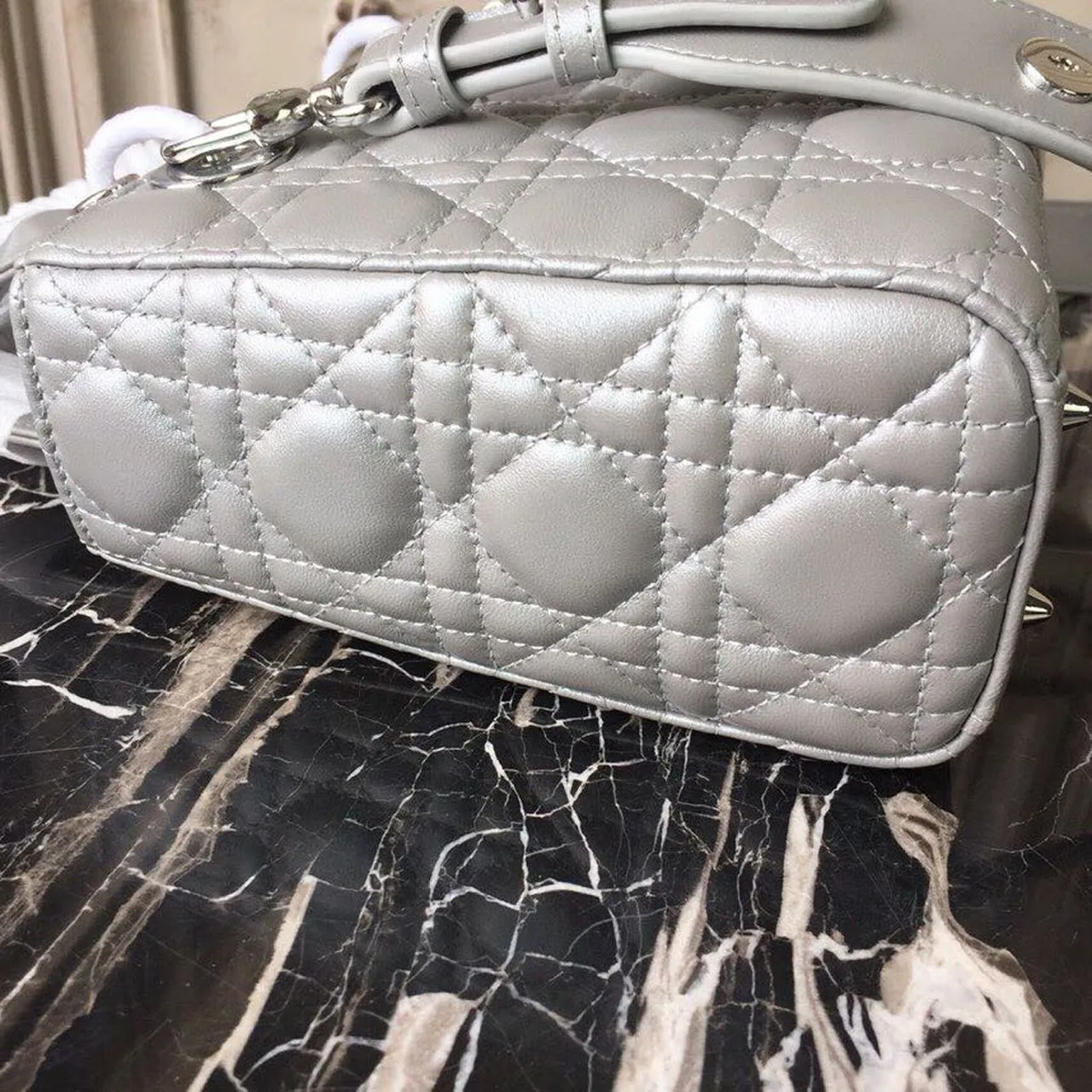 DI Small Opaline Gray Pearlescent Cannage Lady Bag Hardware Pearl Silver For Women 8in/20cm CD