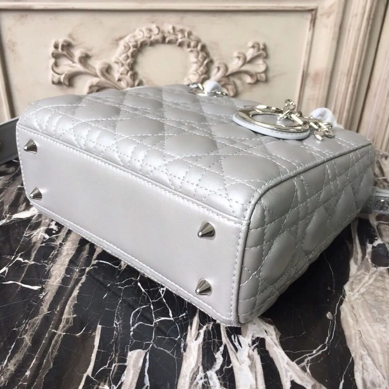 DI Small Opaline Gray Pearlescent Cannage Lady Bag Hardware Pearl Silver For Women 8in/20cm CD