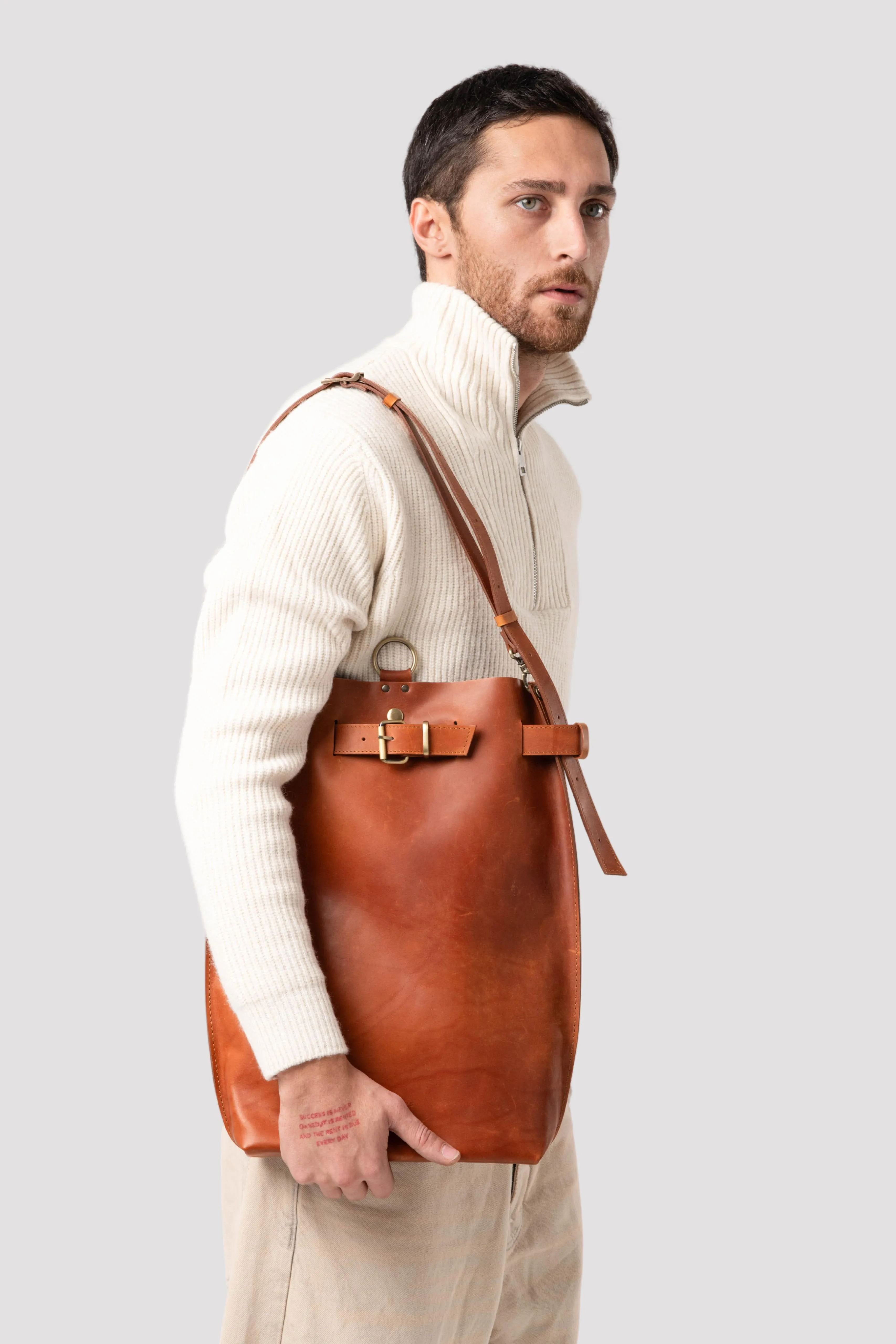 Men's Brown Leather Backpack