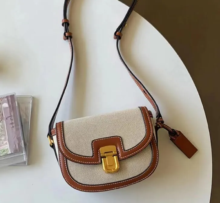 Small Saddle Bag