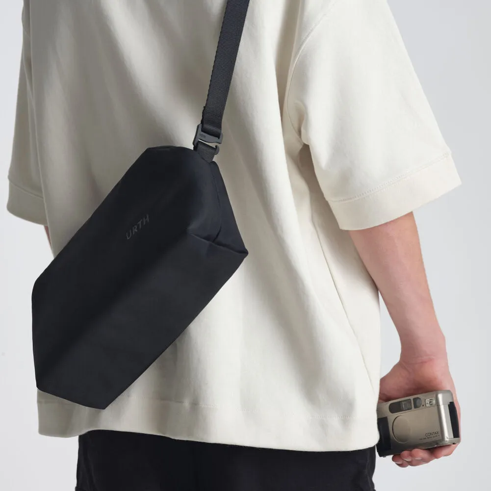 Urth Dolomite Cross-Body Camera Sling Bag