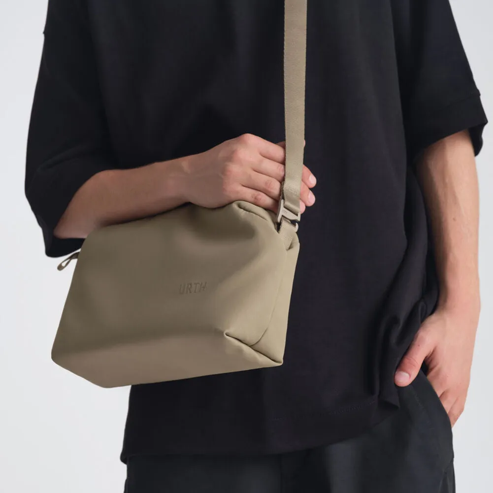 Urth Dolomite Cross-Body Camera Sling Bag